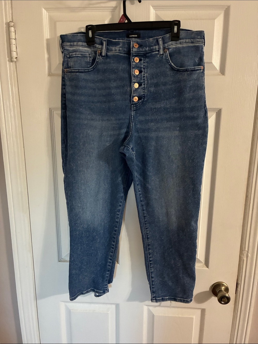 Express Women's Blue High-Rise Button-Fly mom jeans Super highrise
